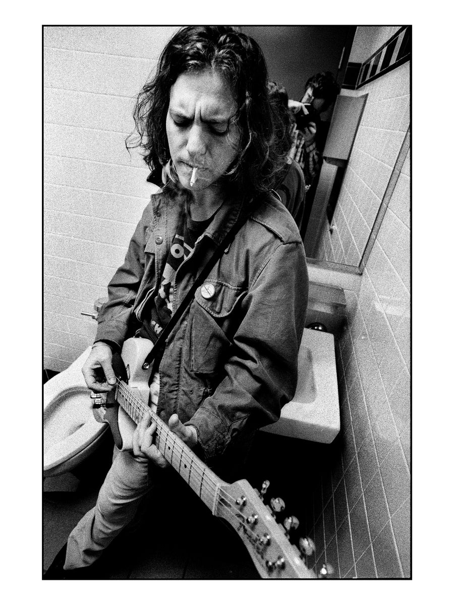 EddieVedder170494Backstage12X1
